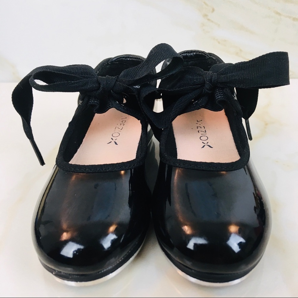 Capezio Black Glossy Tap Dancing Shoes Youth 9.5 M